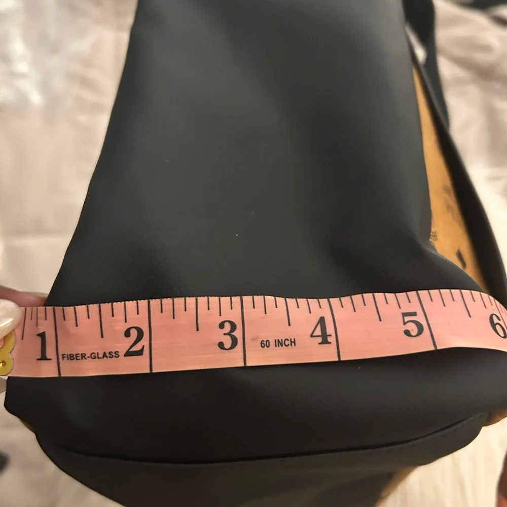 Authentic MCM Large Shopper - Picture 10 of 11